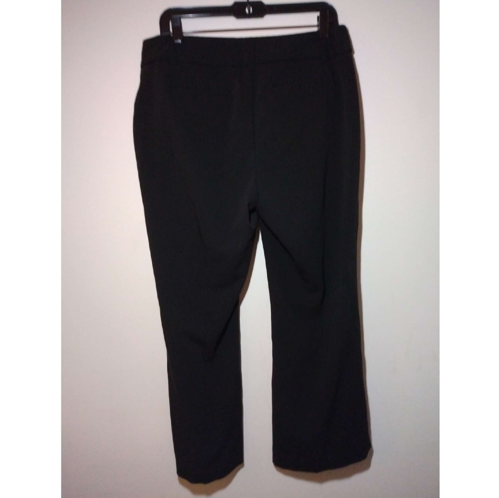 Professional Cropped Pant - Picture 2 of 16